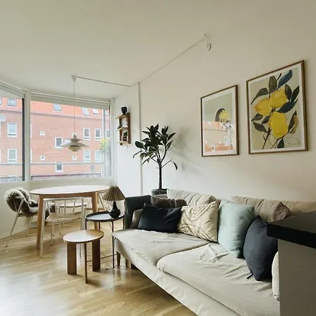 Apartmentincopenhagen 1607 *